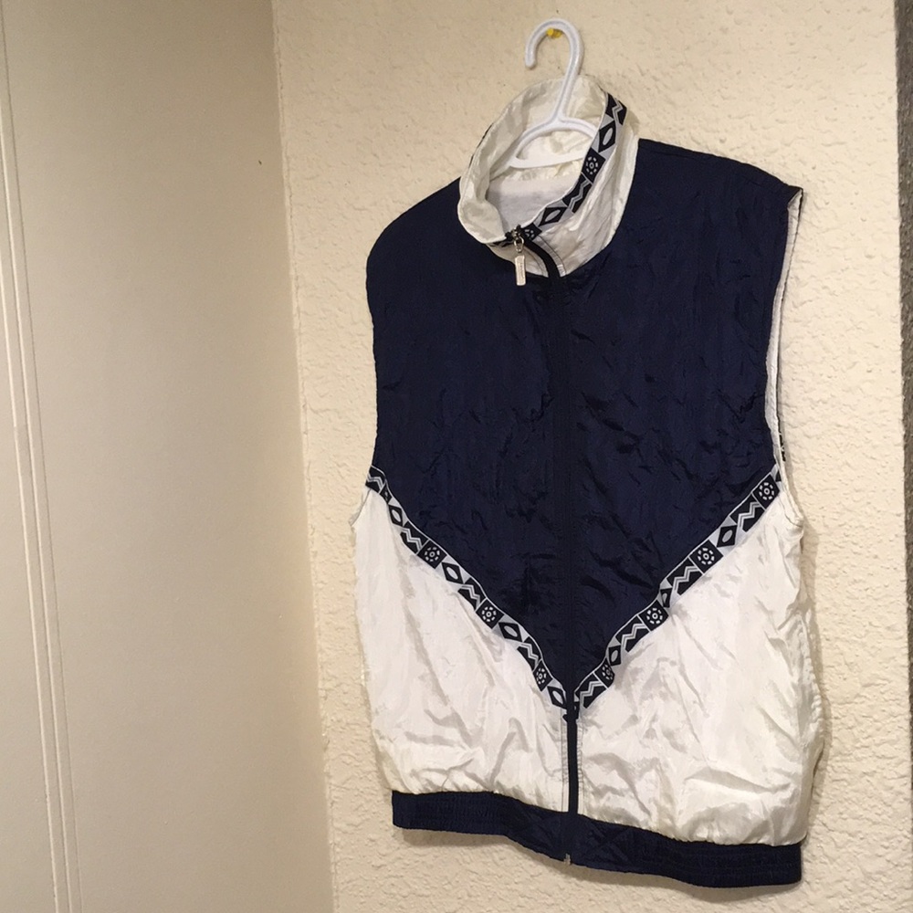 Vintage Rhythm Sport Vest By Janeve